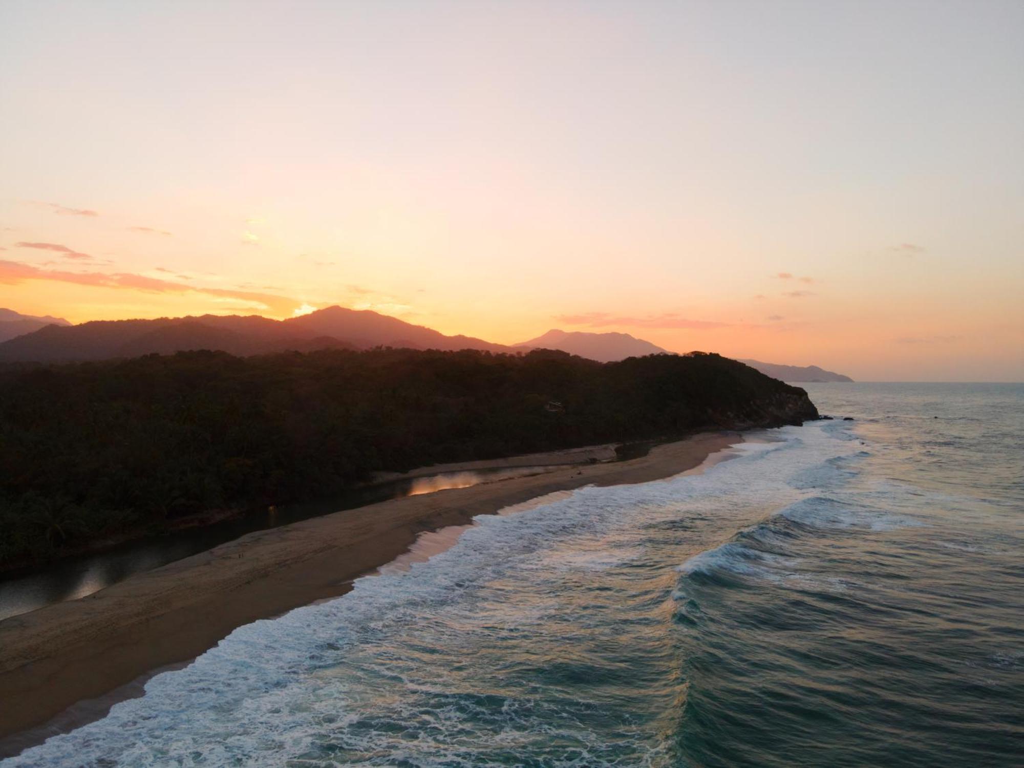 Casa Bambu Tayrona, Лос-Наранхос Экстерьер фото